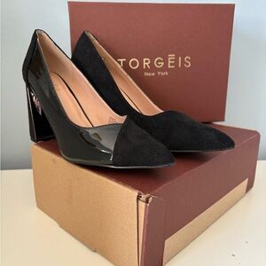 Torgeis Women's Black Heels NWT